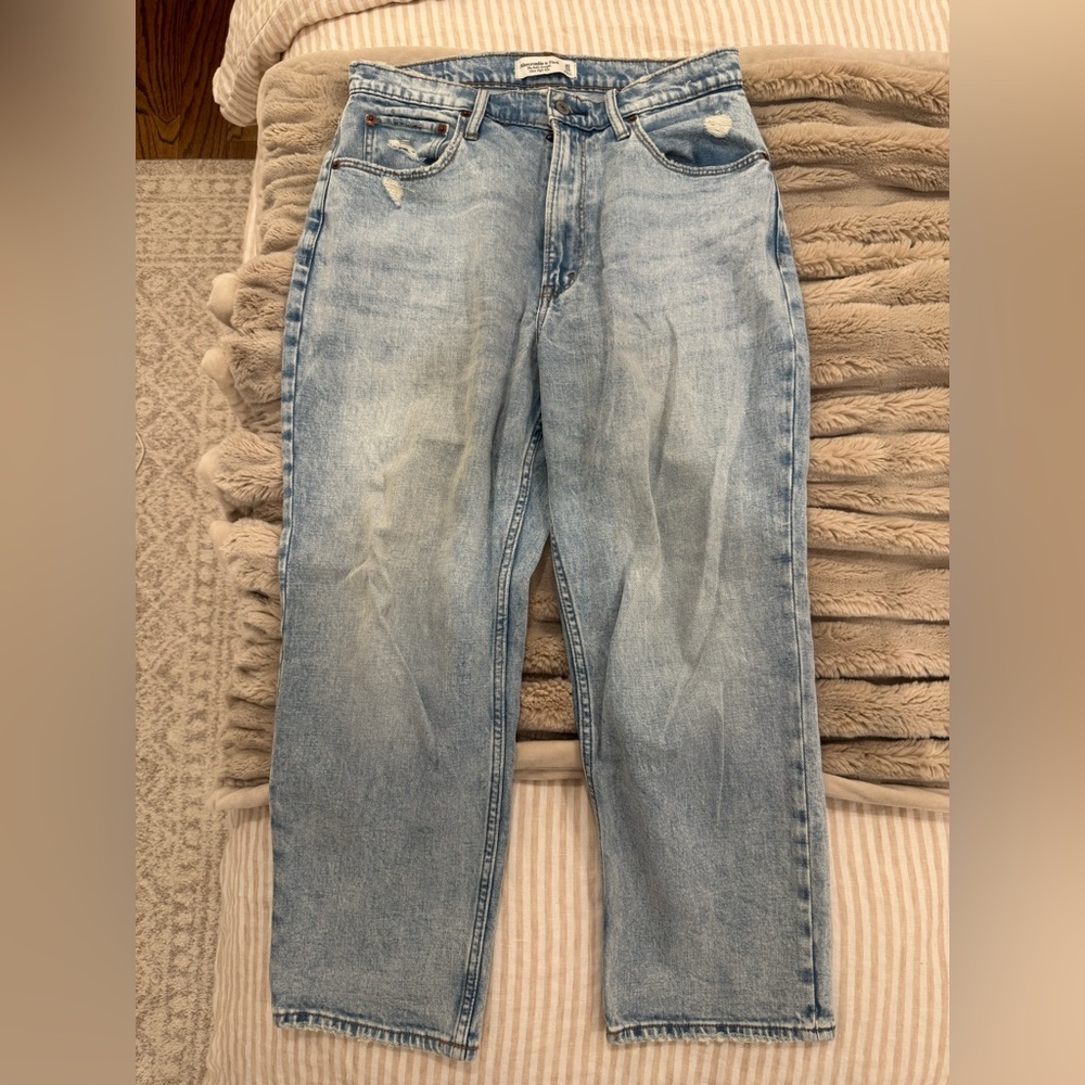 Abercrombie & Fitch Womens The Ankle Straight Ultra High Rise